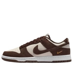 Nike Dunk Low ‘Baroque Brown’ IO4244-102