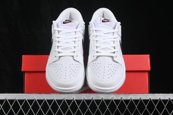 Nike Dunk Low ‘Plum Chalk’ IM6025-121