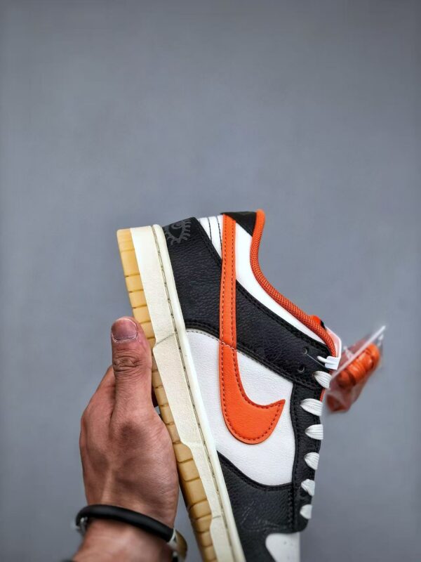 Nike Dunk Low Premium ‘Halloween’ DD3357-100