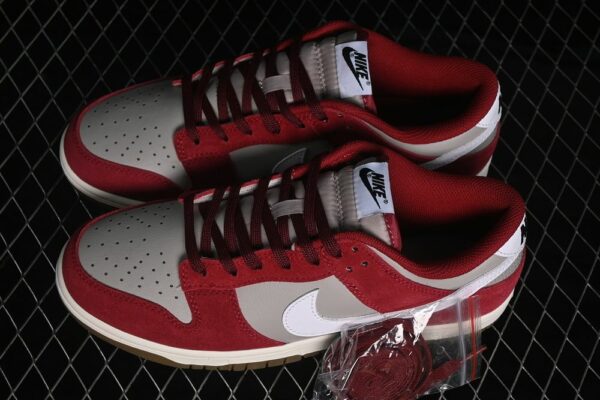 Nike Dunk Low Retro SE ‘College Grey Team Red’ IB6399-004