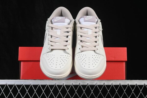 Nike Dunk Low ‘Soft Pearl’ HF5441-007