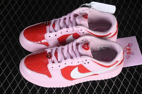 Nike Dunk Low Valentine’s Day IQ0218-663