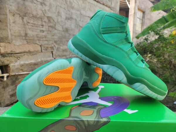 AJ 11 “Green Screen” IQ5700-900