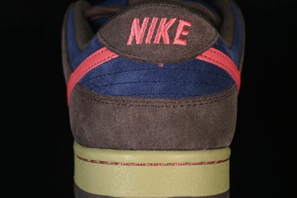 Nike SB Dunk Low ‘Baroque Brown Adobe’ HQ1625-200 Nike SB Dunk Low ‘Baroque Brown Adobe’ HQ1625-200