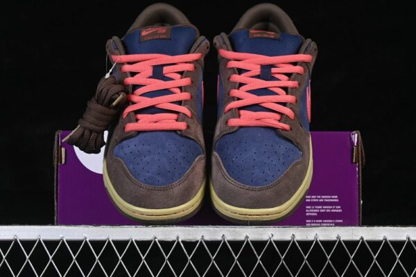 Nike SB Dunk Low ‘Baroque Brown Adobe’ HQ1625-200 Nike SB Dunk Low ‘Baroque Brown Adobe’ HQ1625-200