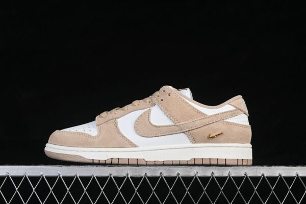 Nike Dunk Low ‘Sail Linen’ IO4244-101