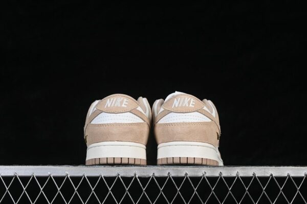 Nike Dunk Low ‘Sail Linen’ IO4244-101