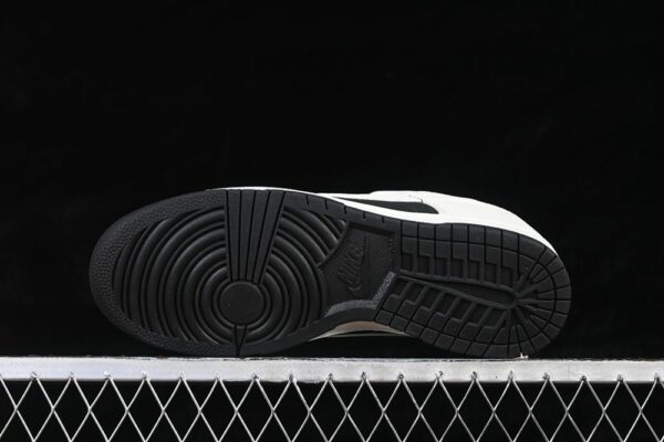 Nike Dunk Low ‘Embossed Baroque Black Sail’ IF3944-001 Nike Dunk Low ‘Embossed Baroque Black Sail’ IF3944-001