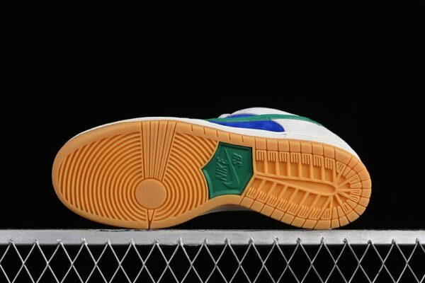 Nike SB Dunk Low ‘Hyper Royal Malachite’ HF3704-001