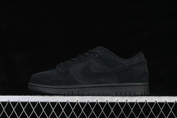 Nike Dunk Low SE ‘Triple Black’ IB6651-001 Nike Dunk Low SE ‘Triple Black’ IB6651-001