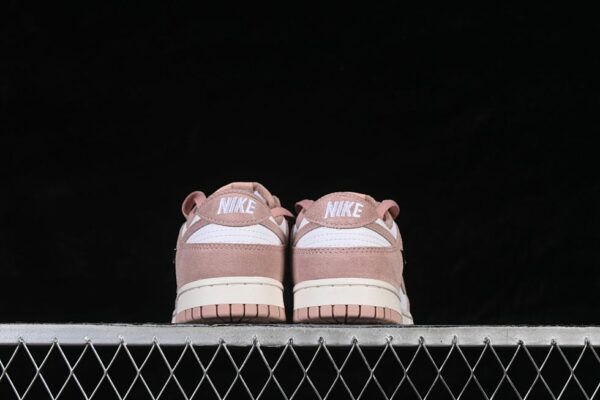 Nike Dunk Low ‘Rose Whiper’ IB4417-102