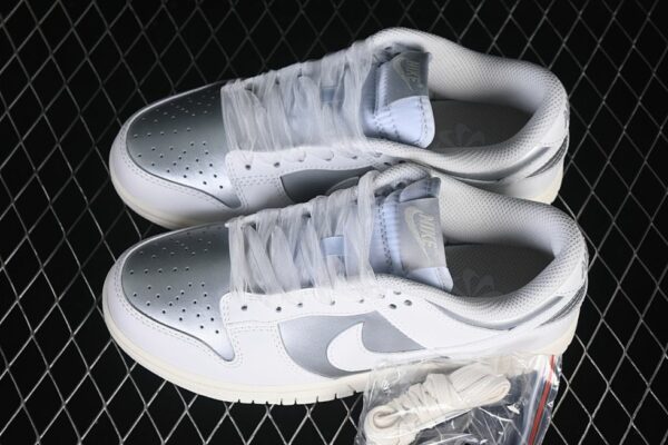Nike Dunk Low Next Nature ‘Metallic Platinum’ IB7311-001