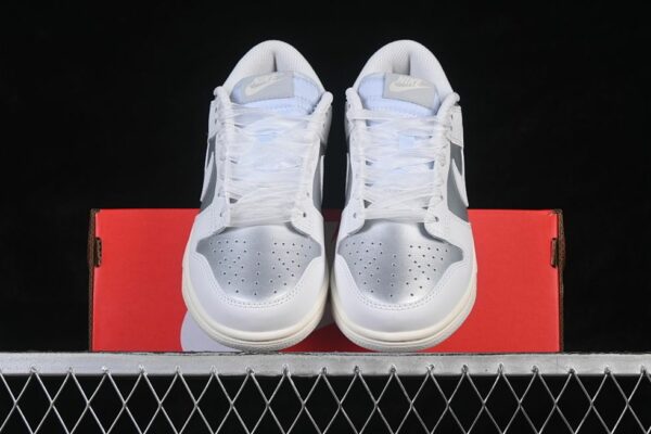 Nike Dunk Low Next Nature ‘Metallic Platinum’ IB7311-001