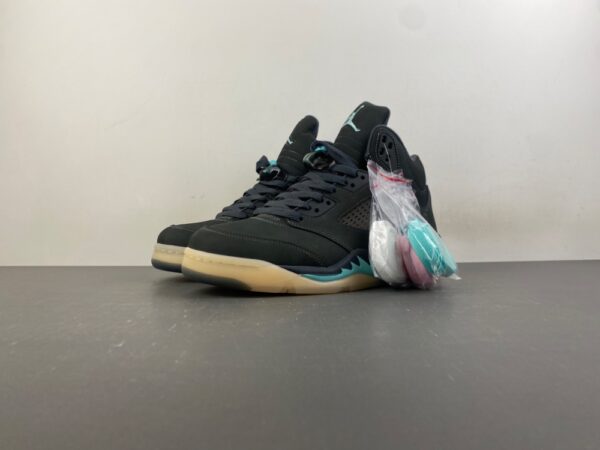 AJ 5 Retro x SoleFly IU0734-001 AJ 5 Retro x SoleFly IU0734-001