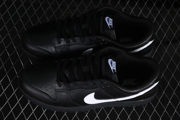 Nike Dunk Low ‘Black White Swoosh’ IO7606-010