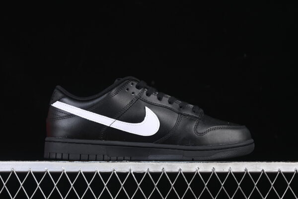 Nike Dunk Low ‘Black White Swoosh’ IO7606-010
