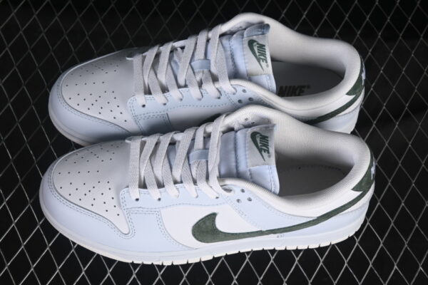 Nike Dunk Low ‘Platinum Tint Juniper Fog’ IM3371-030
