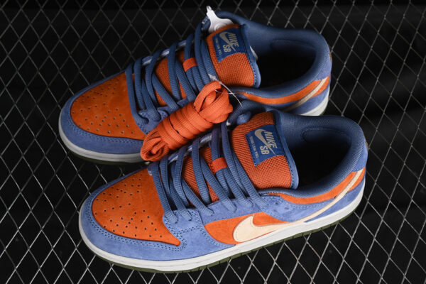 Nike SB Dunk Low ‘Light Carbon Monarch’ HF3063-002 Nike SB Dunk Low ‘Light Carbon Monarch’ HF3063-002