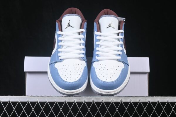 AJ 1 Low ‘Boucle’ IZ6154-121