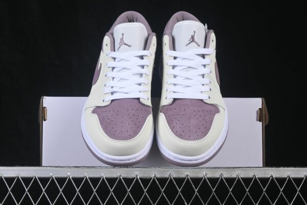 AJ 1 Low ‘Swan Purple Smoke’ DC0774-117