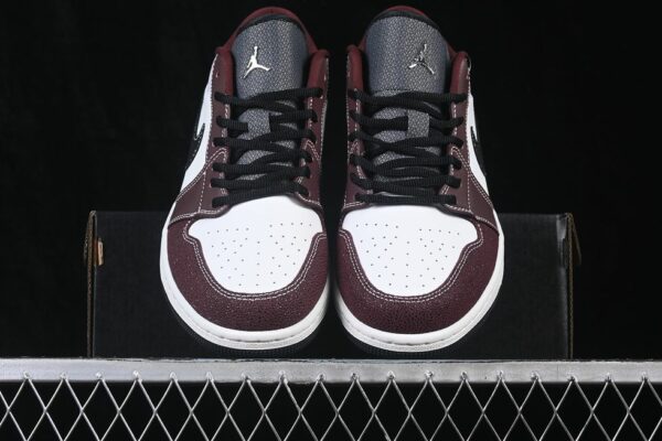AJ 1 Low ‘Mystic Dates’ IZ5846-101 AJ 1 Low ‘Mystic Dates’ IZ5846-101