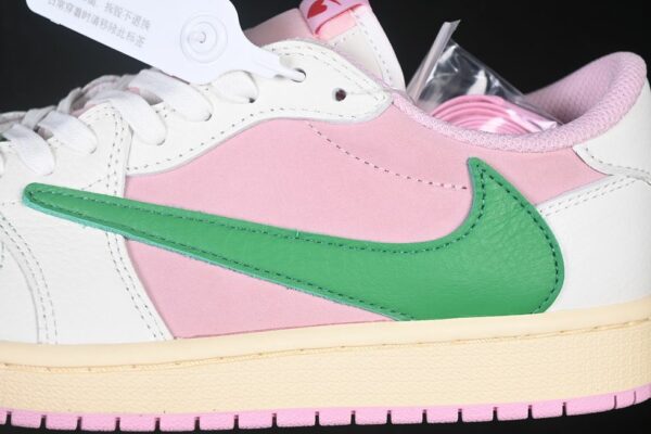 AJ 1 Low Travis Scott ‘Strawberry Matcha’ IQ7605-065