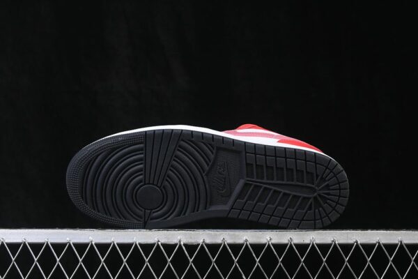 AJ 1 Low ‘Team USA’ DC0774-608