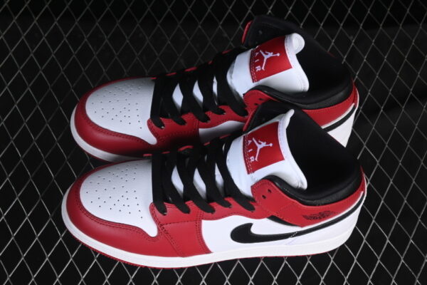 AJ 1 Mid ‘Chicago’ 554725-173