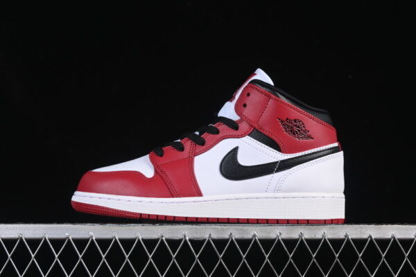 AJ 1 Mid ‘Chicago’ 554725-173