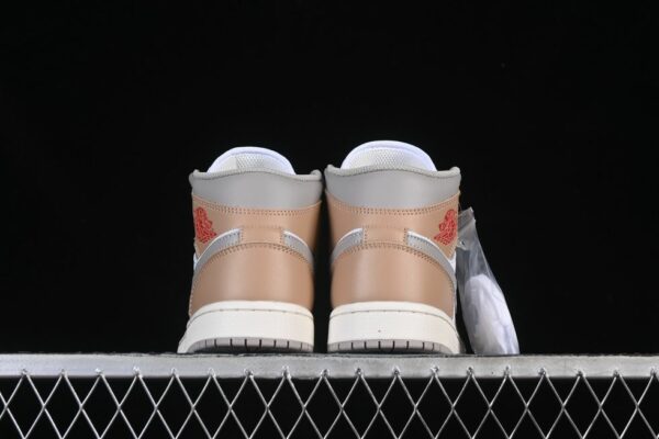 AJ 1 Mid ‘Rattan White College Grey’ DQ8426-200 AJ 1 Mid ‘Rattan White College Grey’ DQ8426-200