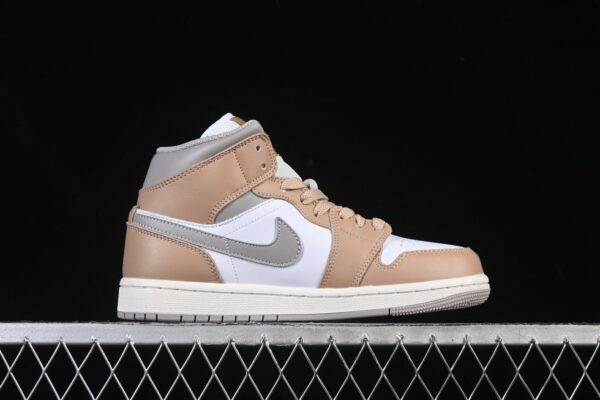 AJ 1 Mid ‘Rattan White College Grey’ DQ8426-200 AJ 1 Mid ‘Rattan White College Grey’ DQ8426-200