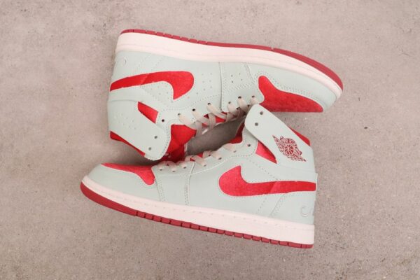 AJ 1 High Zoom CMFT 2 ‘Valentines Day’ DV1304-106
