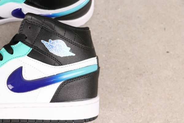 AJ 1 Mid SE ‘Formula 23’ FQ8095-001 AJ 1 Mid SE ‘Formula 23’ FQ8095-001