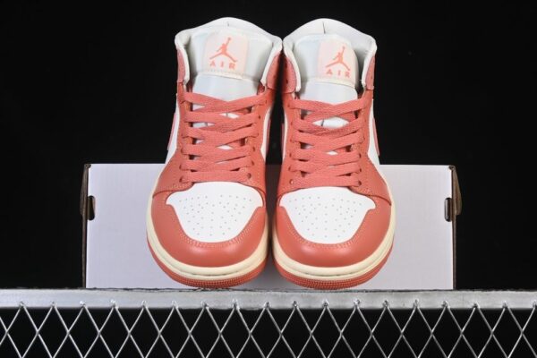 AJ 1 Mid ‘Madder Root’ BQ6472-180 AJ 1 Mid ‘Madder Root’ BQ6472-180