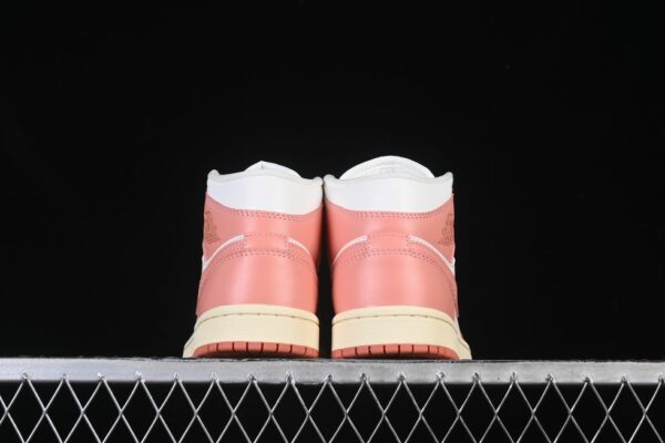 AJ 1 Mid ‘Madder Root’ BQ6472-180 AJ 1 Mid ‘Madder Root’ BQ6472-180