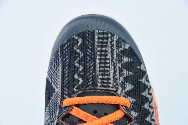 Nike Kobe 8 System ‘Black History Month’ 583112-001
