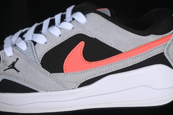 AJ CMFT Era ‘Black Wolf Grey Infrared’ HJ6777-006