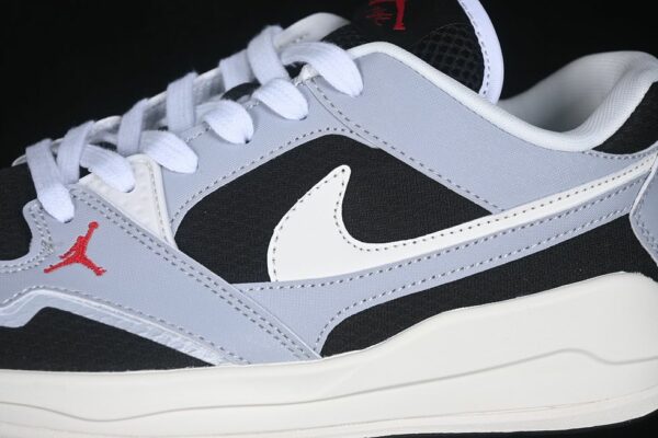 AJ CMFT Era ‘Black White Wolf Grey’ IR7566-011 AJ CMFT Era ‘Black White Wolf Grey’ IR7566-011
