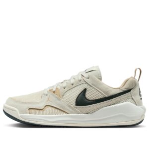 AJ CMFT Era ‘Light Orewood Brown’ HJ6778-120