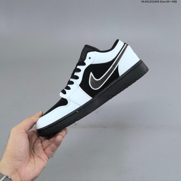 AJ 1 Low Black/White 553558-093 AJ 1 Low Black/White 553558-093