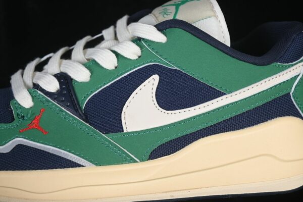 AJ CMFT Era ‘Obsidian Lucky Green’ HJ6777-400