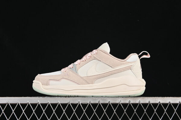 AJ CMFT Era ‘Soft Pearl’ IH7325-101 AJ CMFT Era ‘Soft Pearl’ IH7325-101