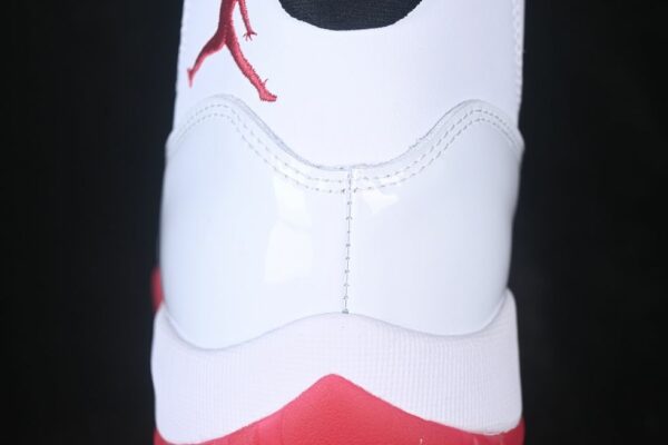 AJ 11 Retro ‘White Varsity Red’ CT8012-160