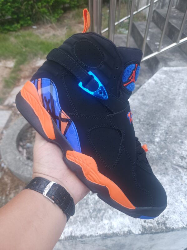 AJ 8 Retro ‘Knicks’ IX8479-010