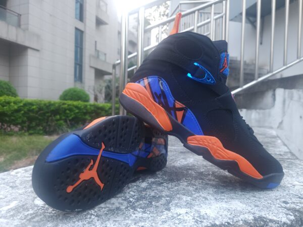 AJ 8 Retro ‘Knicks’ IX8479-010