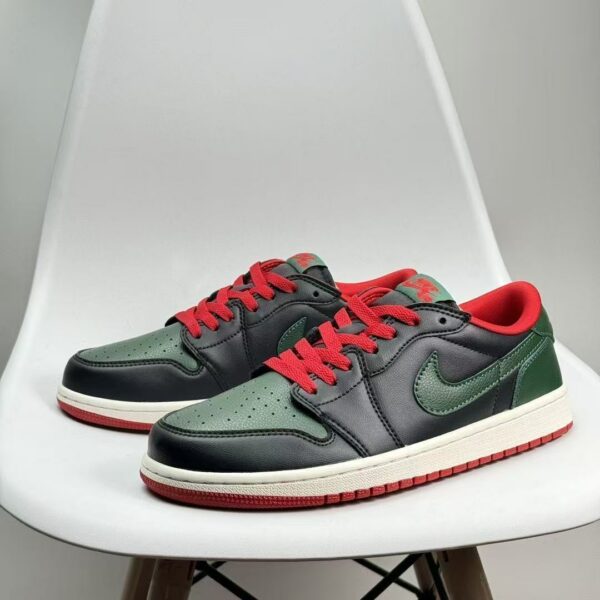 AJ 1 Retro Low OG ‘Gorge Green’ CZ0775-036