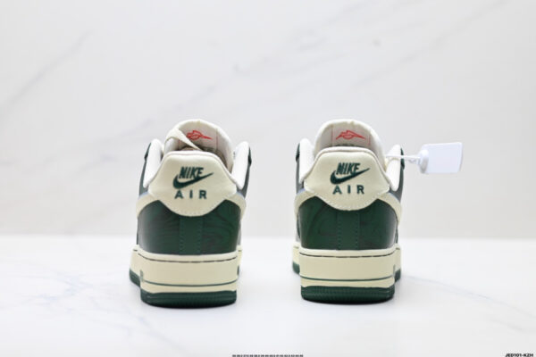 AF1 Low ‘Please Post Bills’ x LAAMS IM6604-323