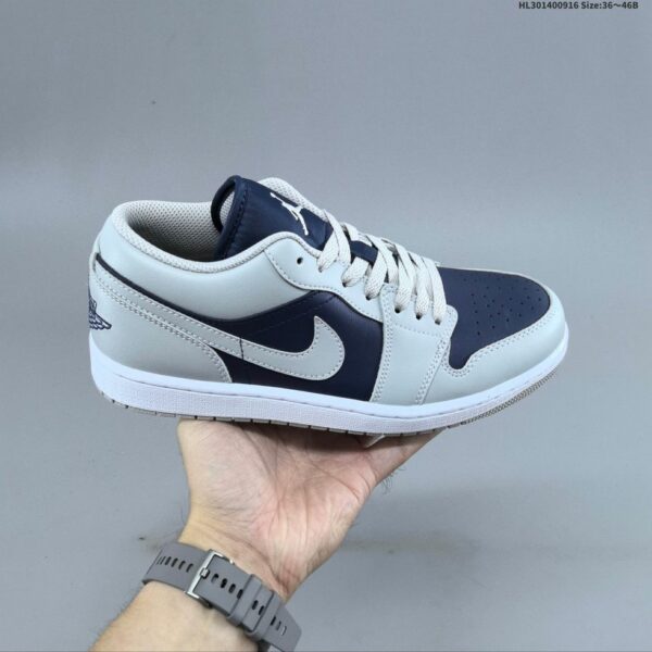 AJ 1 Low ‘Tech Grey College Navy’ 553558-058