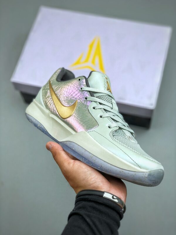 Nike Ja 2 ‘Tree Topper’ FV6070-001 Nike Ja 2 ‘Tree Topper’ FV6070-001