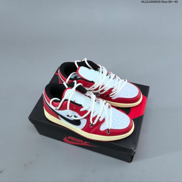 AJ 1 Low Chicago DC0774-416